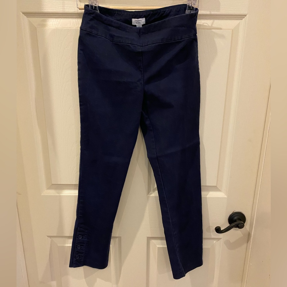 Navy nautical crop pants